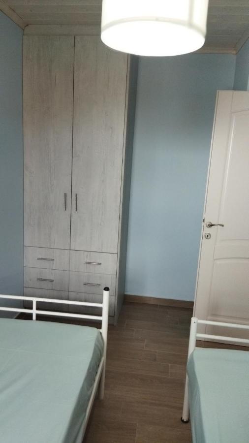 아피소스 Με Θέα Το Ηλιοβασιλεμα 2 빌라 외부 사진